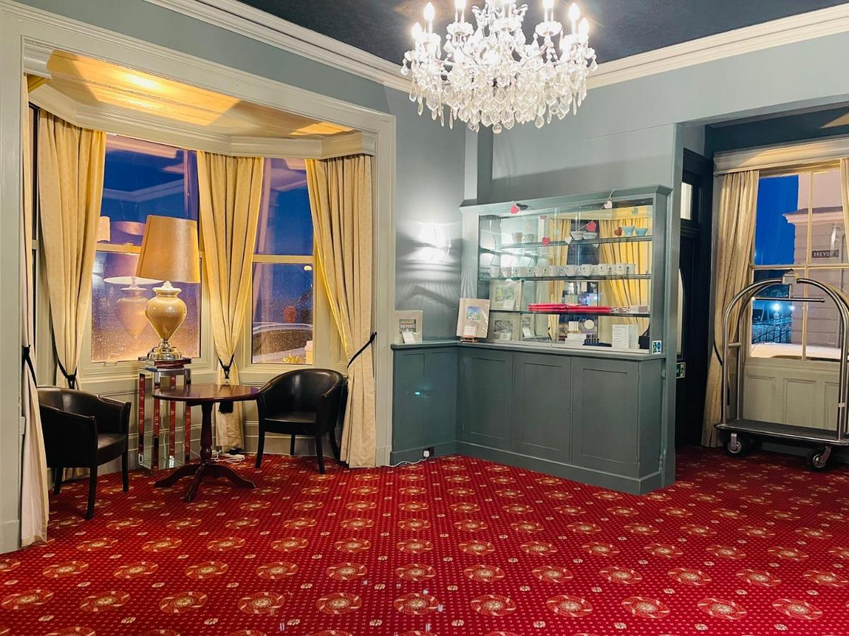 Merrion Hotel Ландъндо Екстериор снимка
