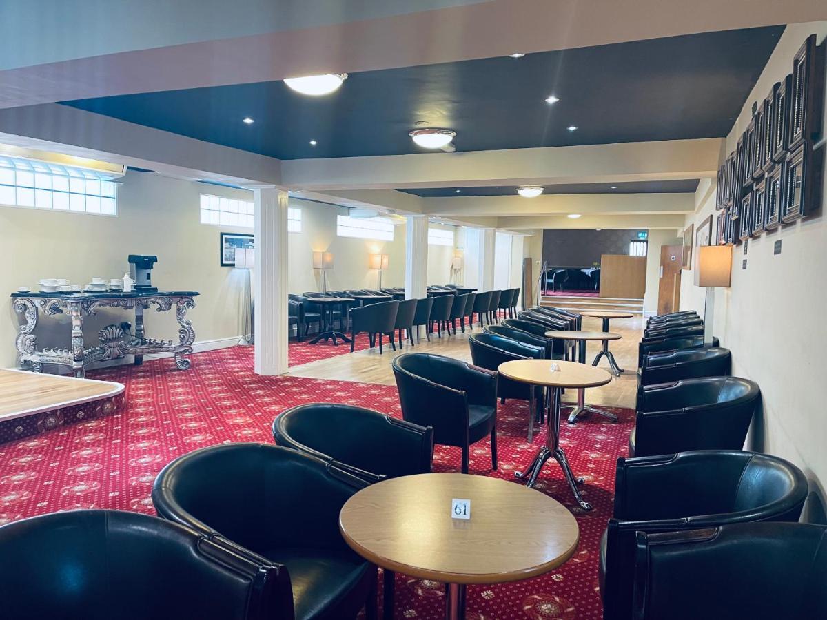 Merrion Hotel Ландъндо Екстериор снимка