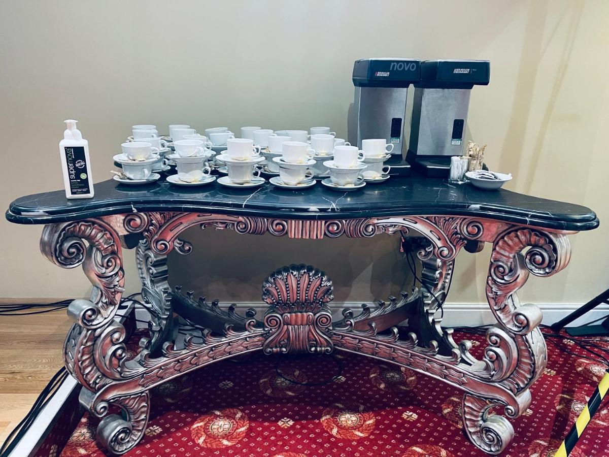 Merrion Hotel Ландъндо Екстериор снимка